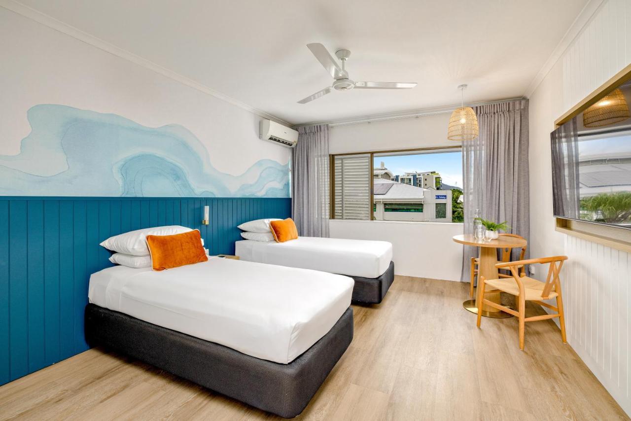 Mercure Cairns Exterior foto